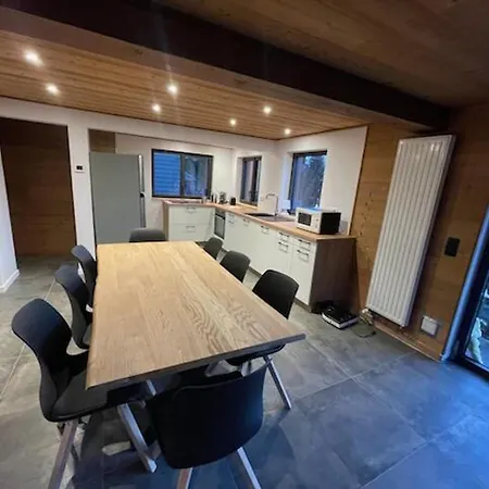 Chalet Confortable Pour 12 Pers. A Super - Fr-1-814-90